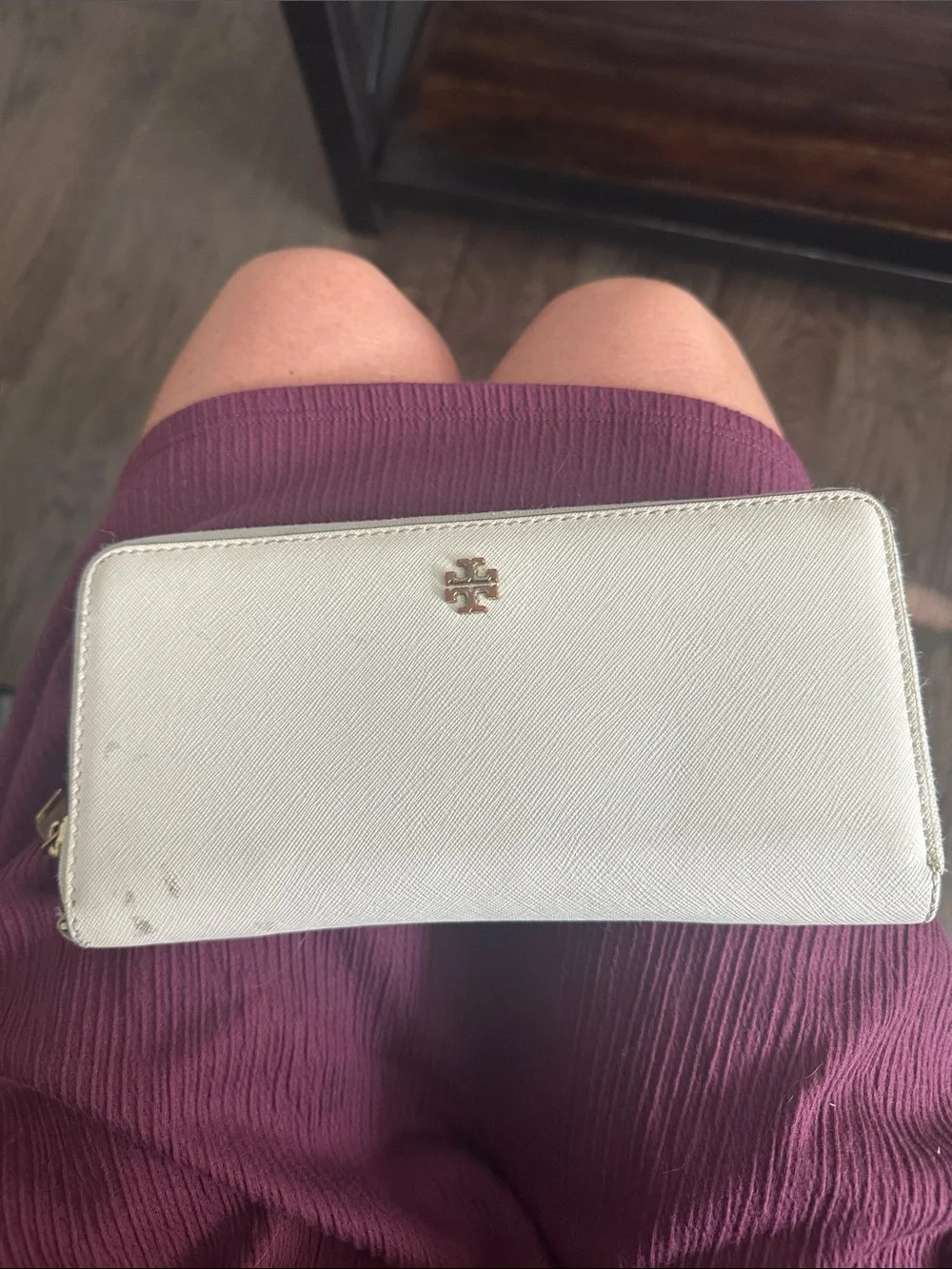 Tory Burch Cream Zip-Around Saffiano Leather Wallet with Gold Logo